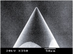 ダイヤモンド針　先端R2μｍ